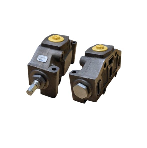 HC-D25-I.jpg HC-D25 Left Upper 1 1/4" Inlet Section with Relief